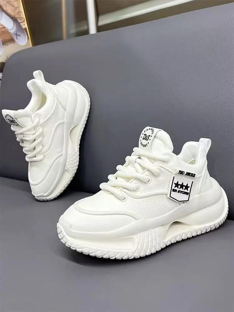 

Мужские повседневные кроссовки для бега, весенние, модные, универсальные, с увеличенной подошвой, белые, в стиле «папины кроссовки», низкие, спортивные, на резиновой подошве