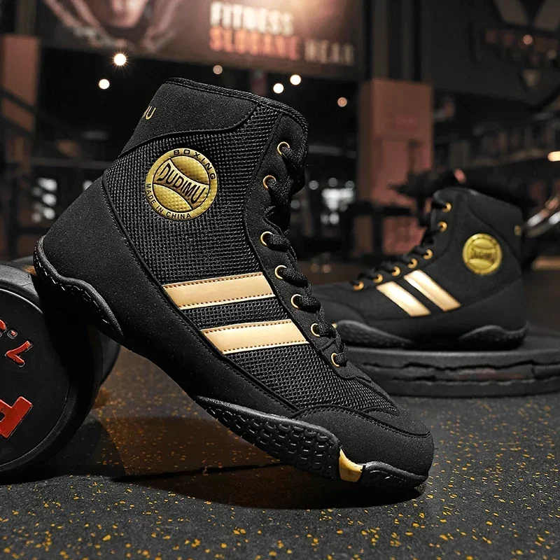 

Wrestling Shoes Outdoor Male Sport High Top Fighting Training Sneakers Black Man Professional Boxing Shoes Plus Size for Men