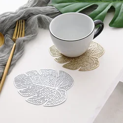 Pvc Coasters Monstera Leaf Shape Anti-Slip and Heat Insulation Pad for Kitchen Table Table Mat Gold Silver Pad