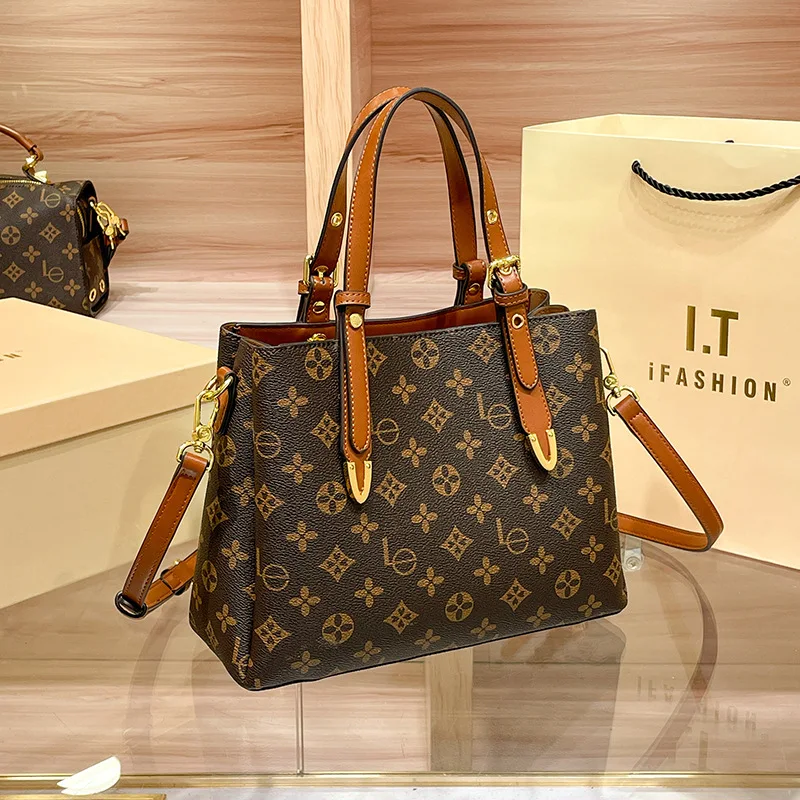 

Дизайнерская стильная сумка для подгузников для женщин, элегантная сумка через плечо, роскошная минималистичная винтажная кожаная сумка-тоут большой вместимости