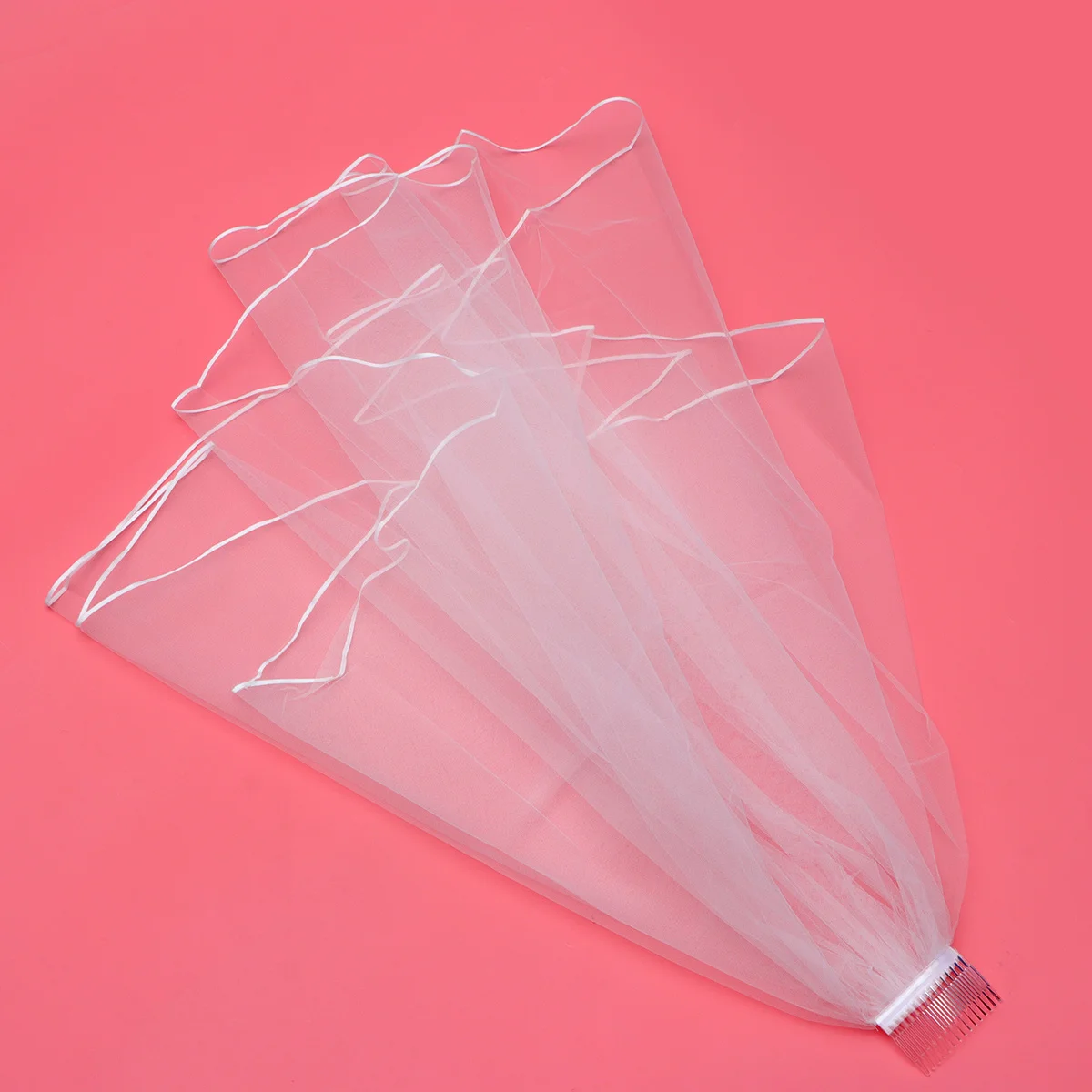 

Bridal Veil Beige Double Layer Mesh Yarn Mantilla Hair Accessories Comb Elegant Wedding Party Bachelorette Photography