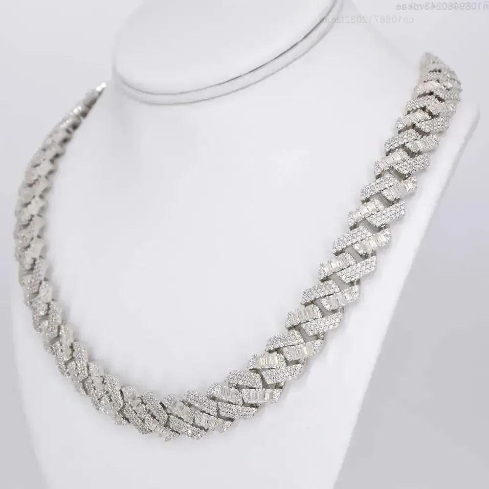 

Pass Diamond Tester 925 Silver Cuban Link Necklace Iced Out 18mm 3 Rows Hip Hop Vvs Moissanite Cuban Chain