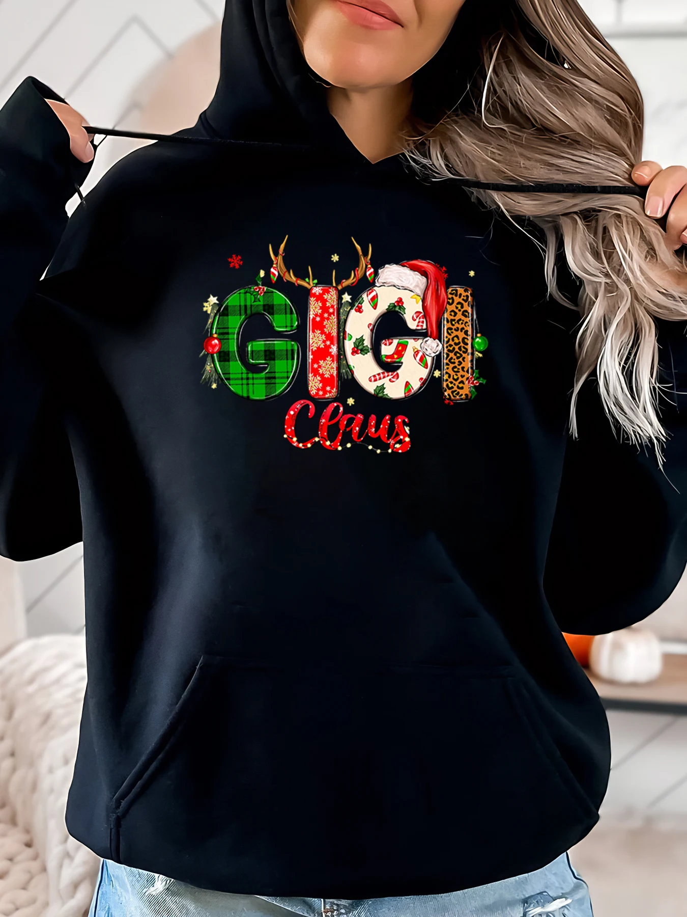 

Женская толстовка с рождественским принтом Gigi Claus для праздников, черная, больших размеров