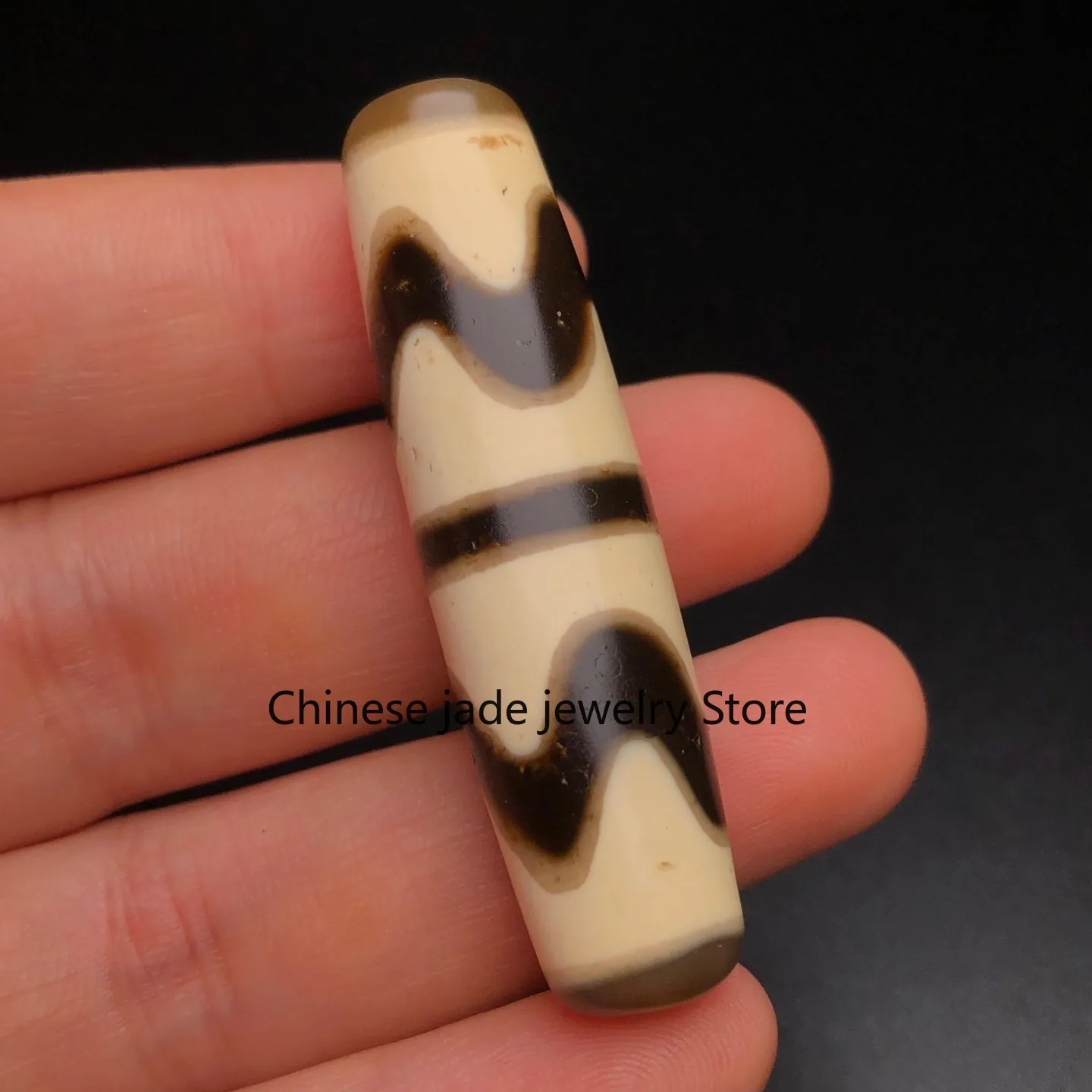 Rare Tibetan Buddhism Agate Tiger Tooth Dzi Bead Amulet Necklace Pendant G4781