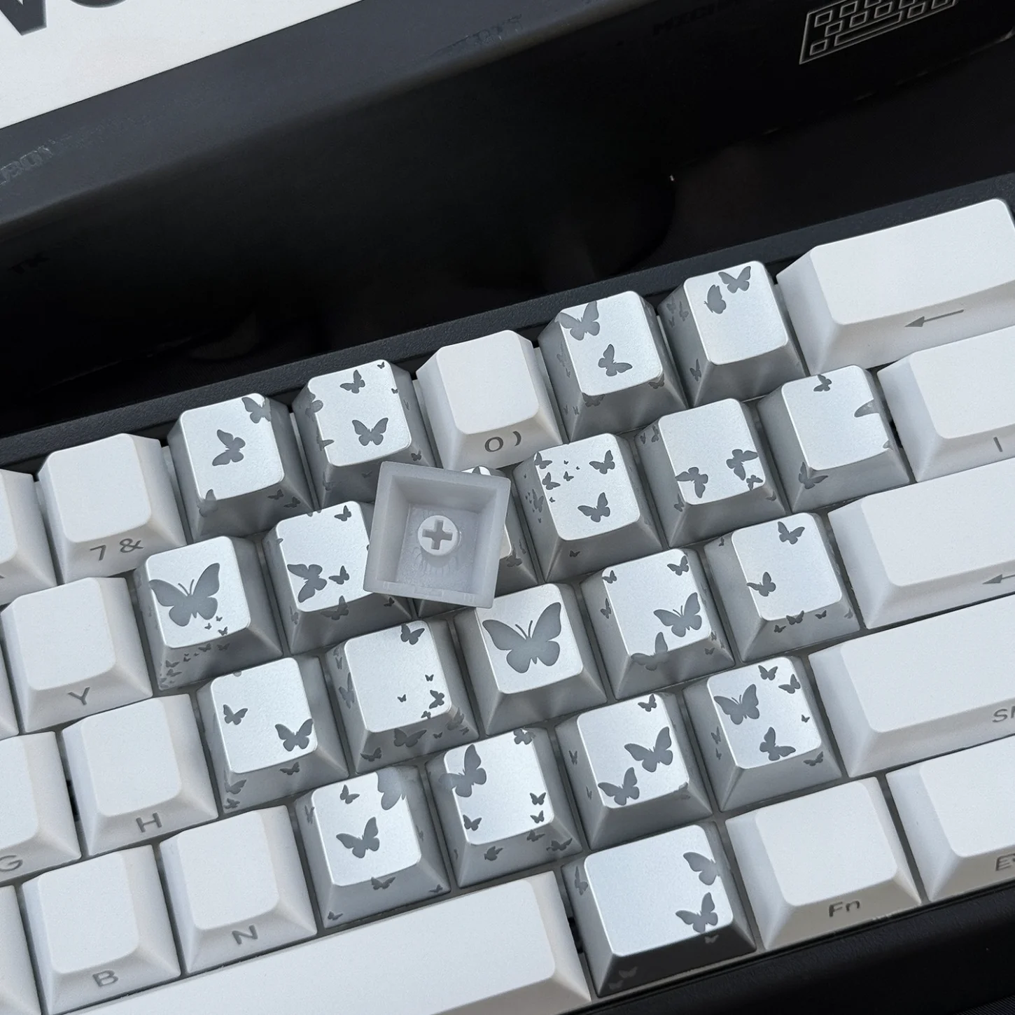 21 Key Heart-shaped Butterfly Keycap Cherry Translucent Replacement Keycap Suitable for MX Switches Gaming Mechanical Keyboard - Image 6