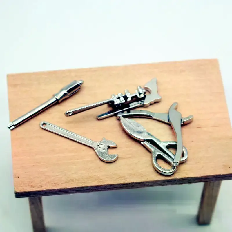 5 قطعة 1:12 دمية مصغرة سبيكة مفتاح قابل للضبط كماشة طقم أدوات نموذج إصلاح ل بيت الدمية ديكور الاطفال التظاهر اللعب اللعب