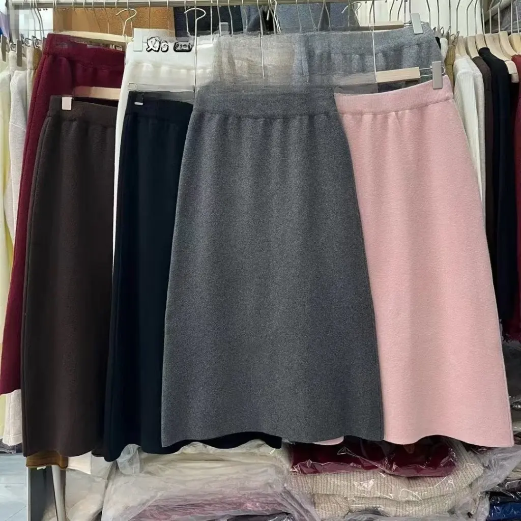 

Women's Thick Warm Stacked Waist Dress Autumn Winter Fine Needle Soft Waxy Knitted Half-length Skirt for Fashionable Ladies