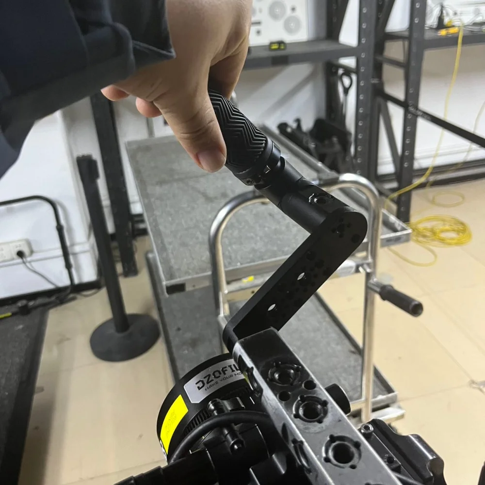 KUANJIE TH28 Universeller Arri-Positionierungsgriff, der mit dem Universalgriff und dem Low-Angle-Griff kombinierbar ist. – Detail 7
