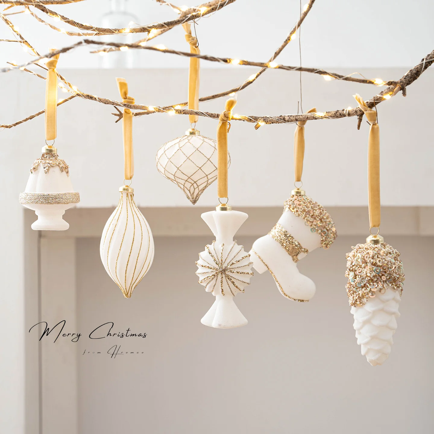 

Christmas tree pendant plush shaped ball set with a high-end feel