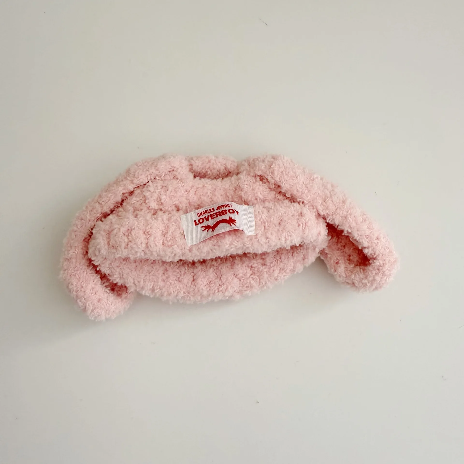 Ubranka dla lalek dla Labubu 4.0 (10 cm), nowe, ręcznie robione, różowe, futrzane body z uszami króliczka.