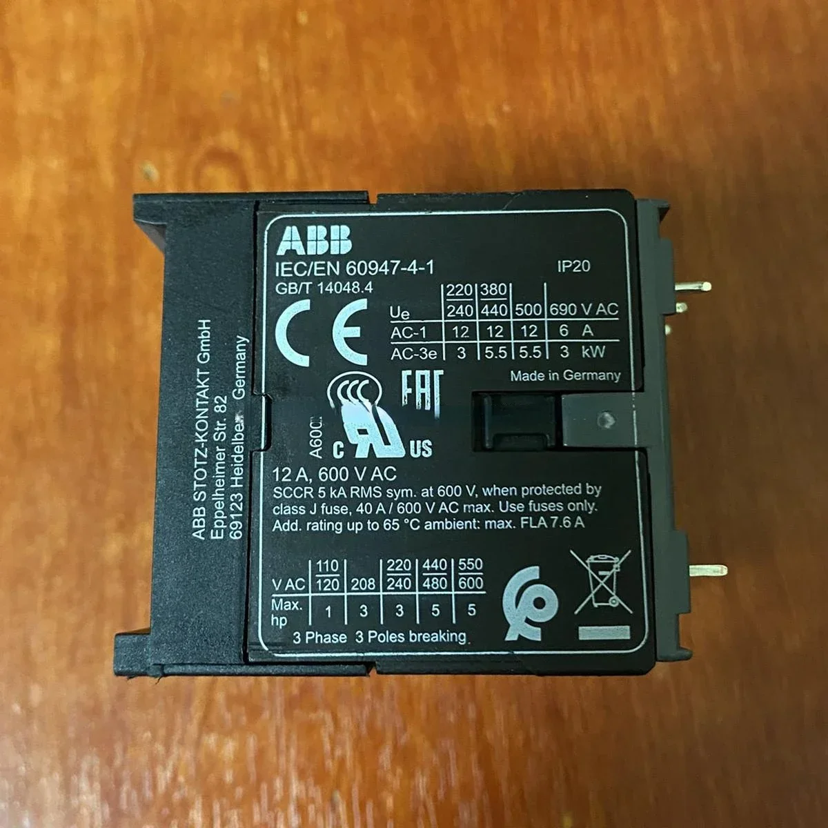 Original genuine ABB contactor B7-30-10-P IEC/EN 60947-4-1 24V pin