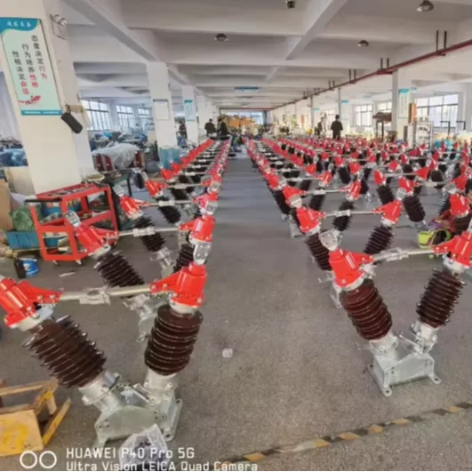 

35kV Outdoor GW4 1000A AC Double Ground Isolating Switch High Voltage Protection Disconnect Switch
