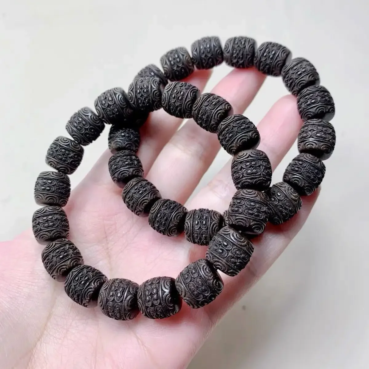 Natural agarwood carving old bead bracelet for men and women agarwood wenwan playing with fragrant beads bracelet.