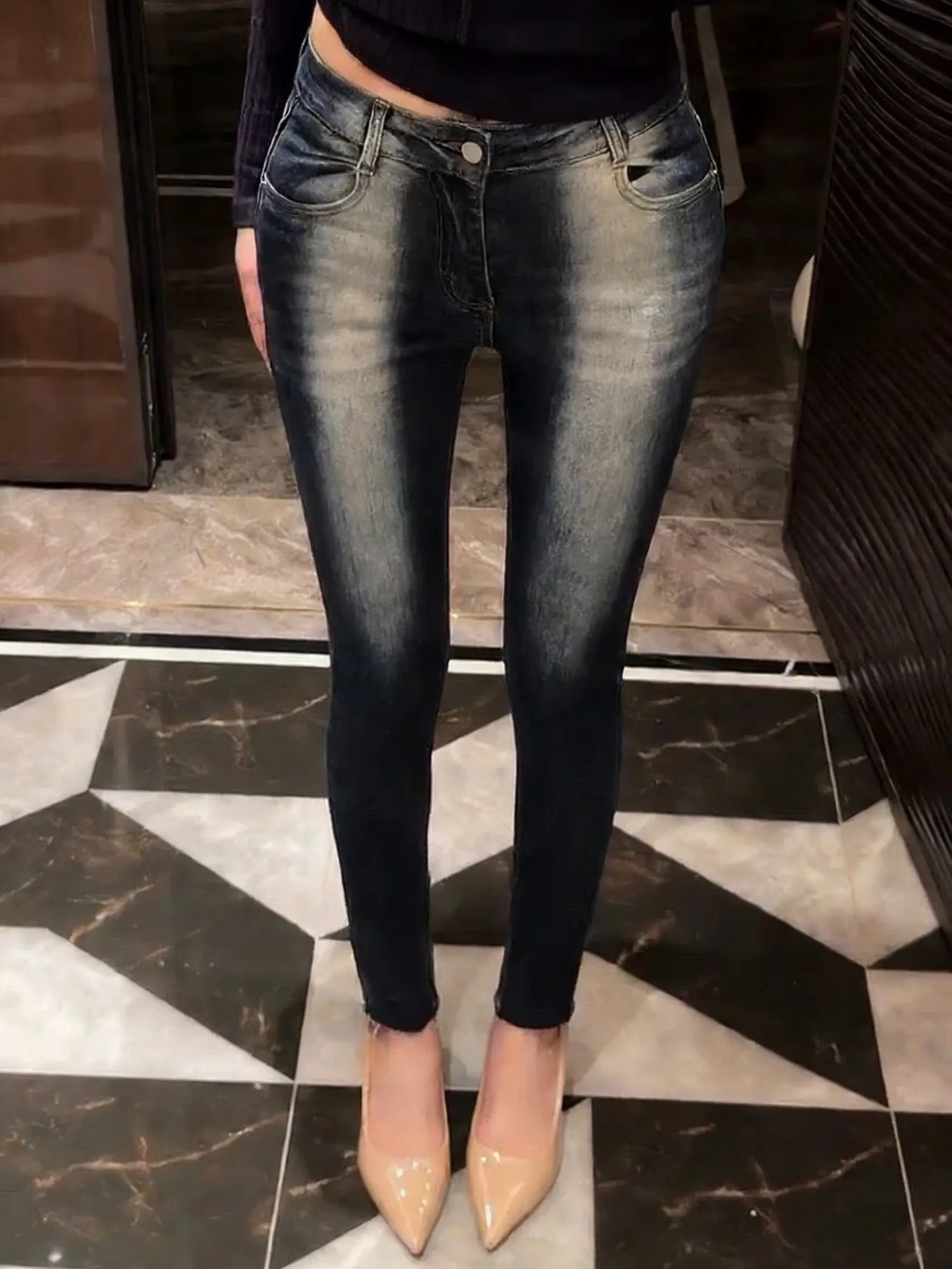 

Slimming High Waist Cotton Stretch Denim Retro Waed Highlight Nine-Piece Women's Jeans Butt Lifting Body a Faionable