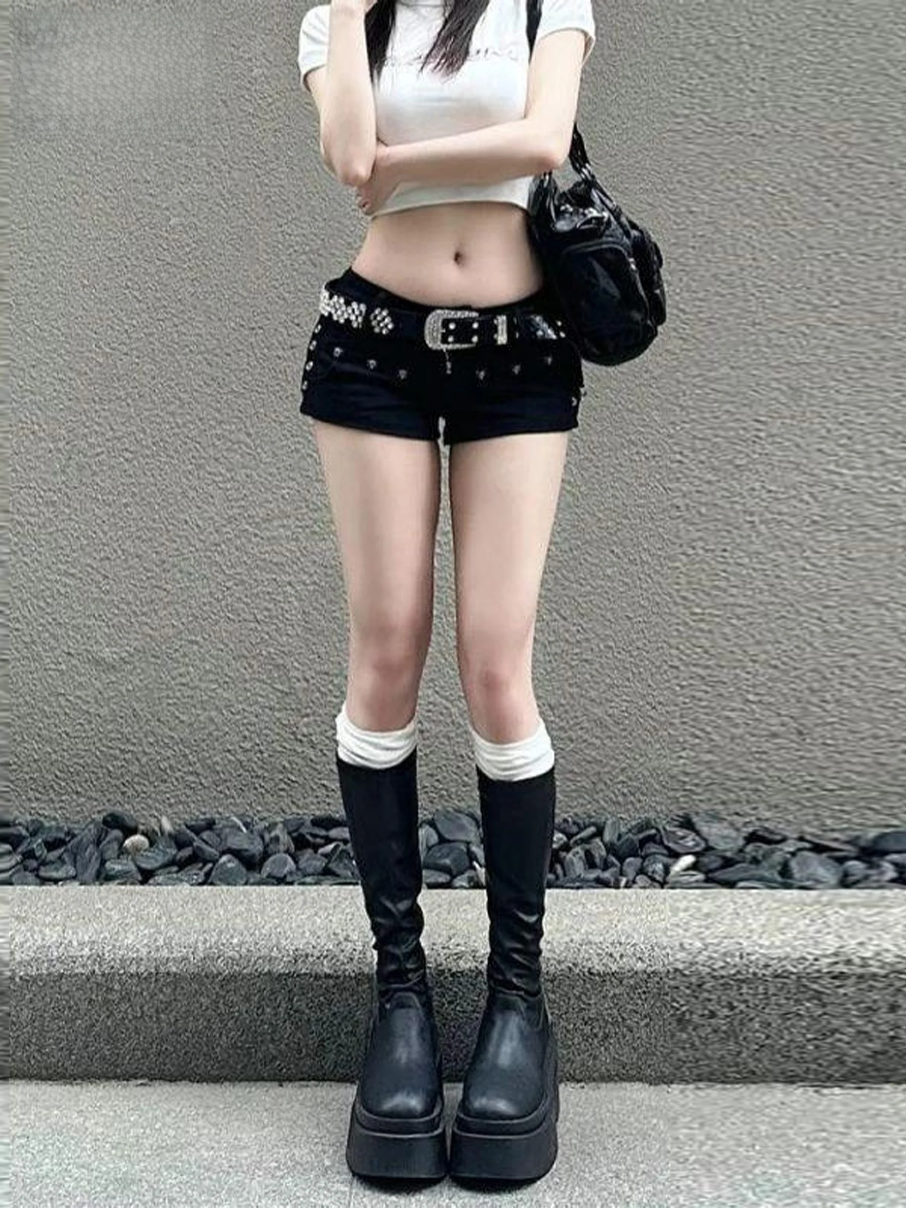 

American Style Sexy Black Denim Super Short Shorts Women's Low Waist Buckle Hot Pants Summer Casual Loose Fit Memory Shape