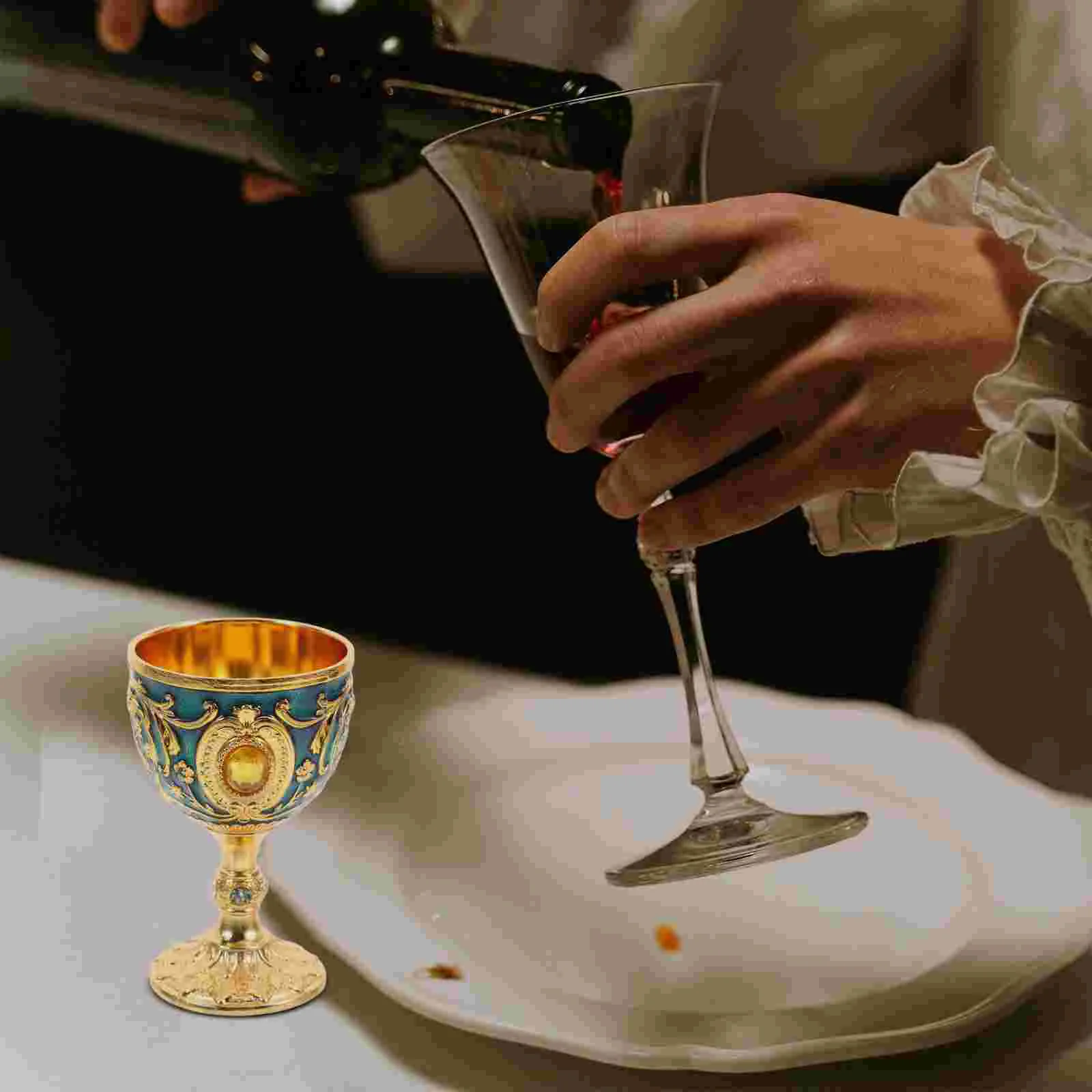 الأوروبي الزجاج الذهب Chalice الرجعية النار الكؤوس بالتواصل الاحتفالية عرض القرون الوسطى حامل المياه المقدسة نظارات كوكتيل #3