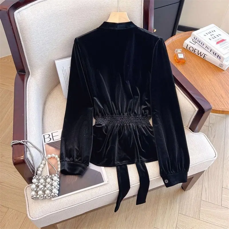 بلوزات مخملية ملابس نسائية على شكل حرف v وأكمام طويلة قمصان تونك بأشرطة 2025 Blusas Mujer De Moda بخصر نحيف ملابس علوية للسيدات