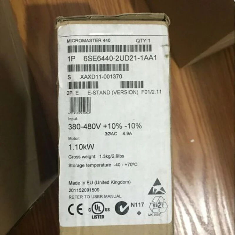 

NEW 6SE6440-2UD21-1AA1 MICROMASTER 440 without Filter 3AC380-480V+10/-10% 47-63Hz 6SE6 440-2UD21-1AA1