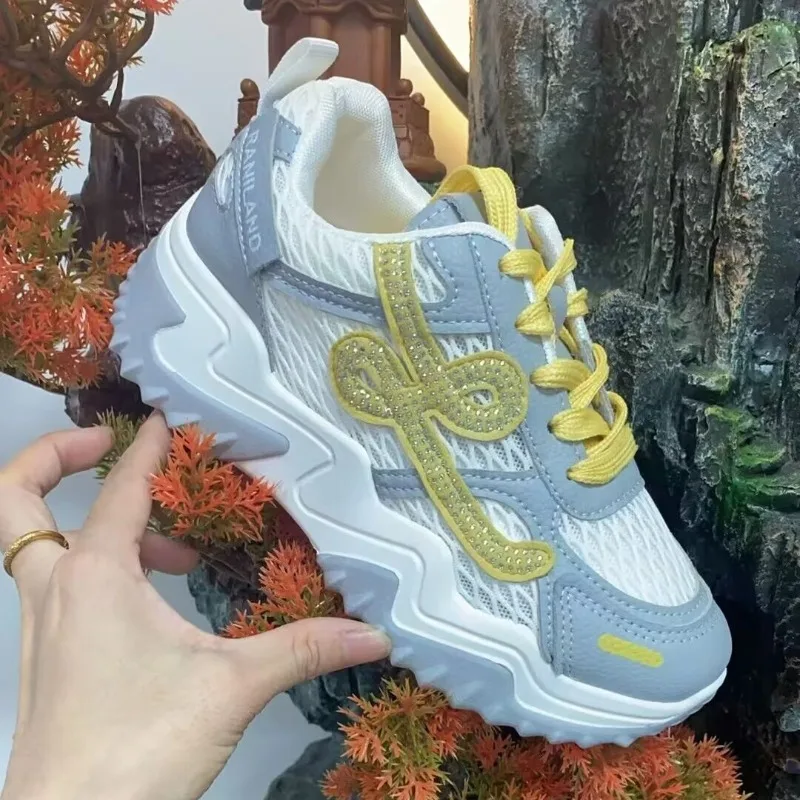 Breathable 2026thick Soled Small New Sponge Sports and Leisure Shoes Summer Soft Soled Height Increasing Dad Shoes Women's Shoes