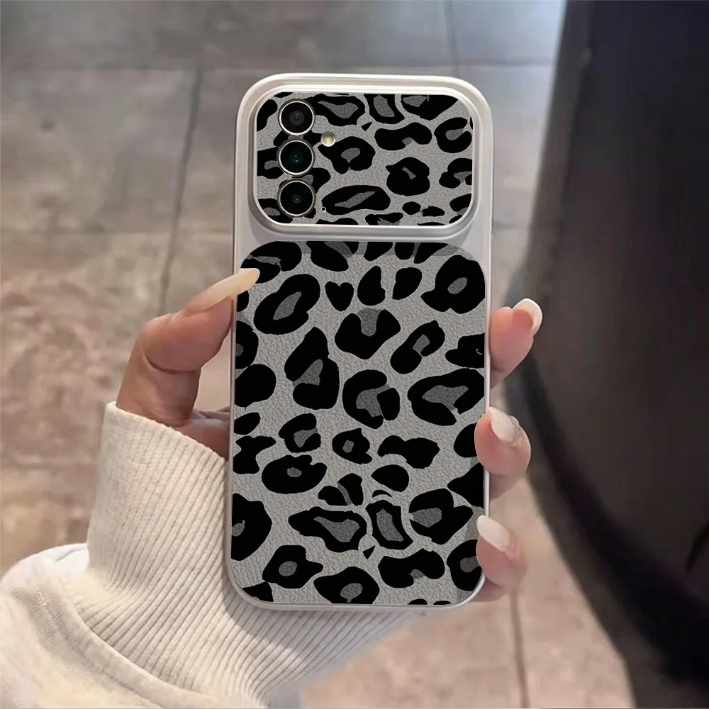 Full-screen Leopard Print Phone Case for Samsung A57 A37 S26 S25 S24 S23 S25 Ultra FE S26 Plus A56 A55 A54 A53 A36 Lychee Case