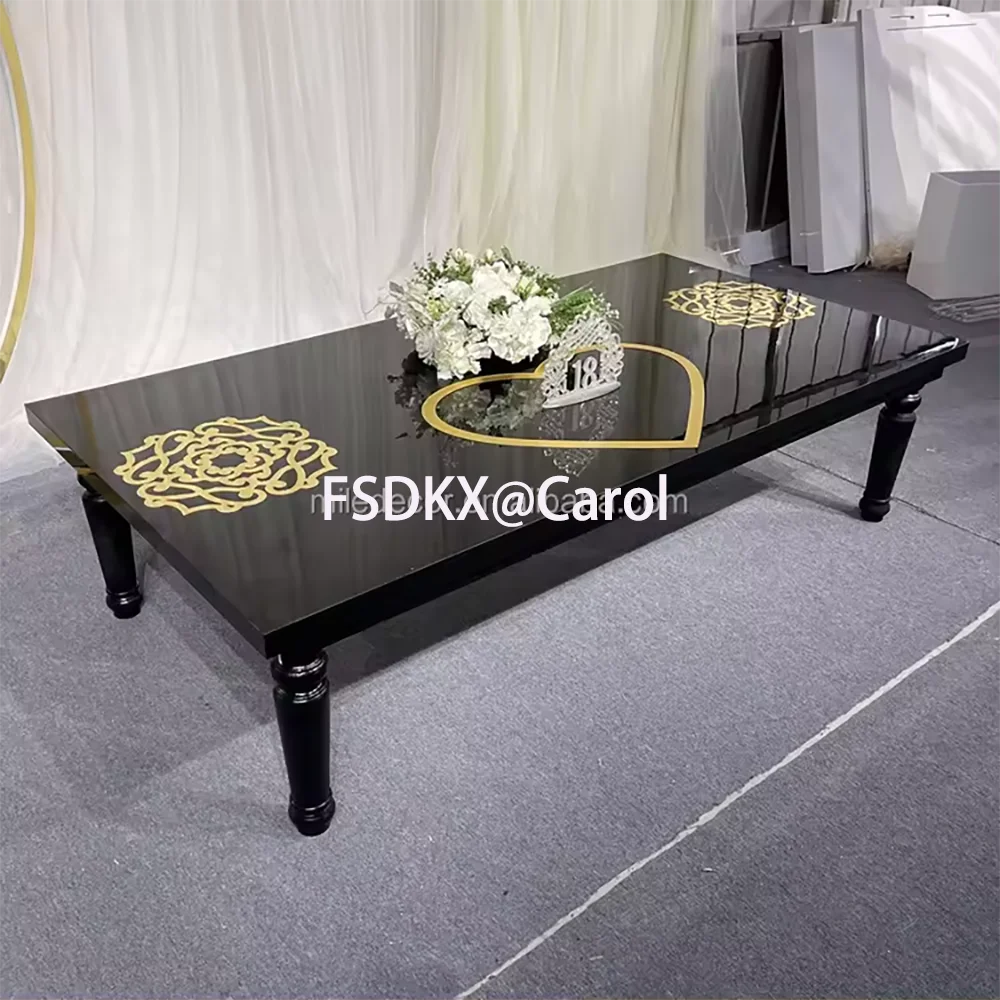 

Black Rectangle Acrylic Wedding Tables