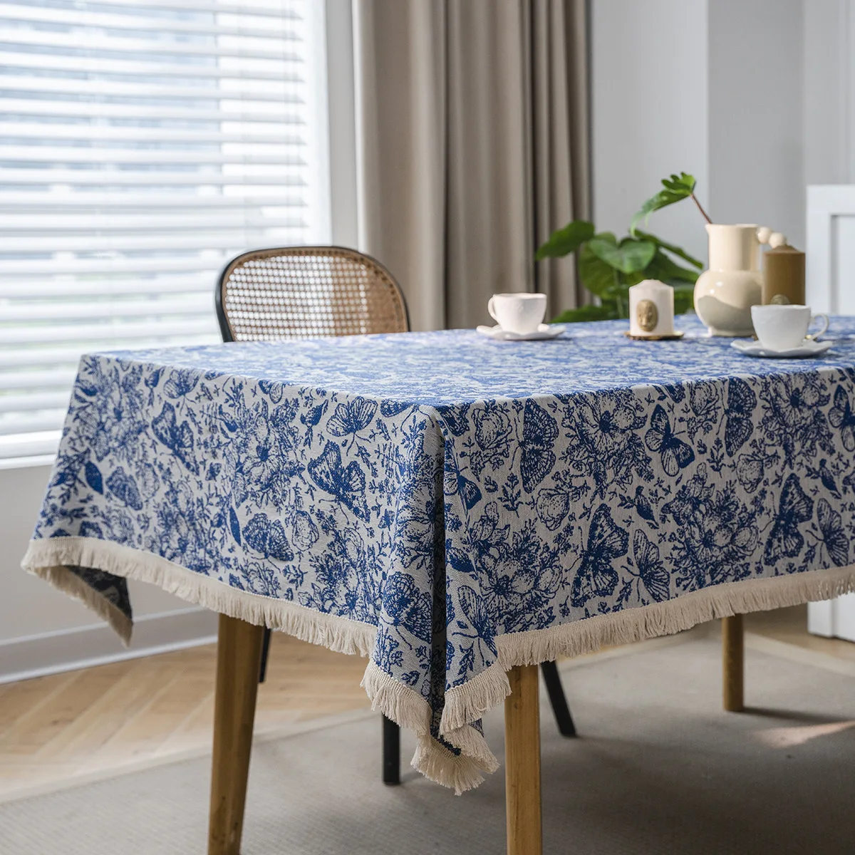 Quality Dining Tablecloth Blue Butterfly Flower Soft Thick Polyester Multi Sizes  Tassels Home Kitchen Banquet Table Cover