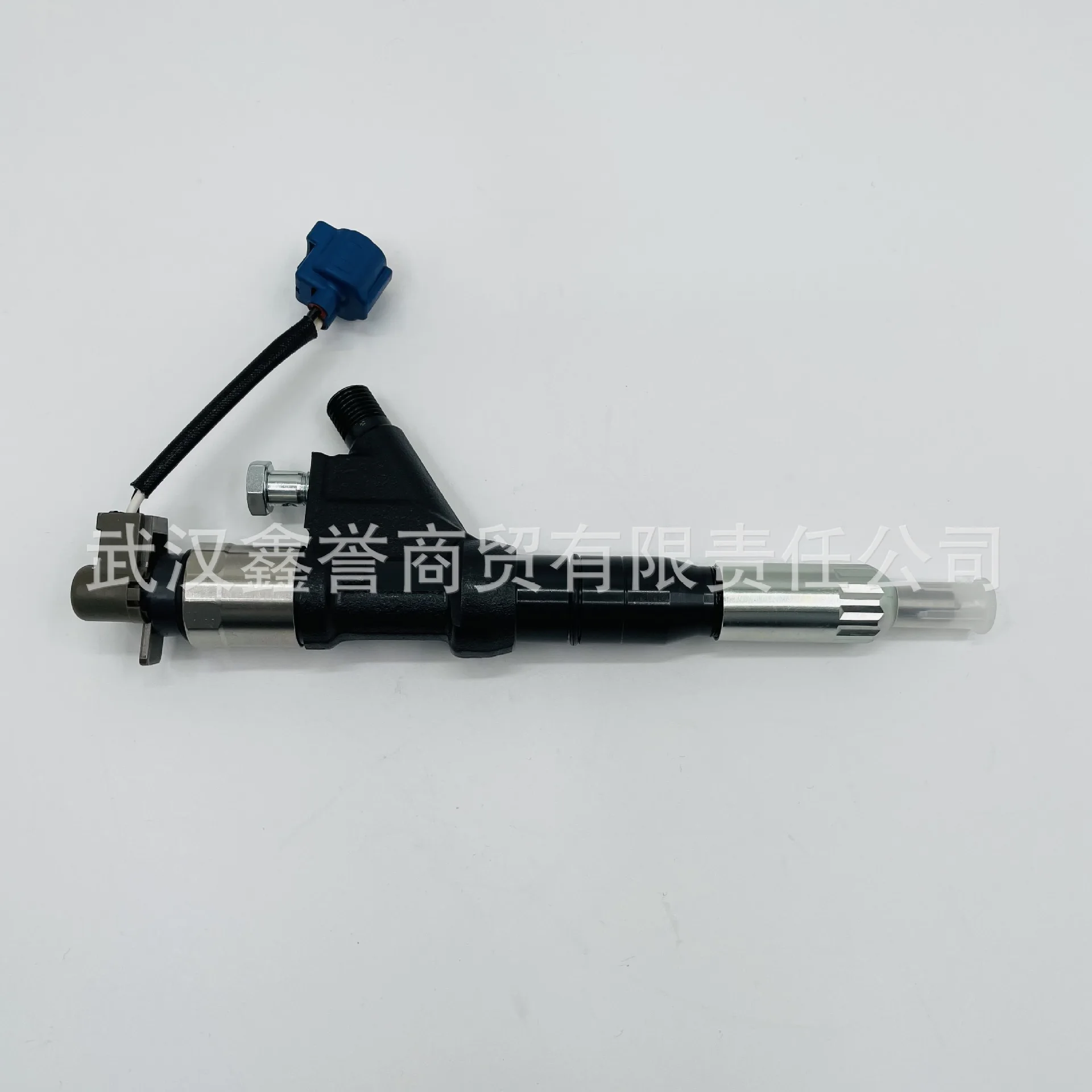 095000-5226 23670-E0341 Denso Injector Assembly, Fuel Injector, Suitable For Engines