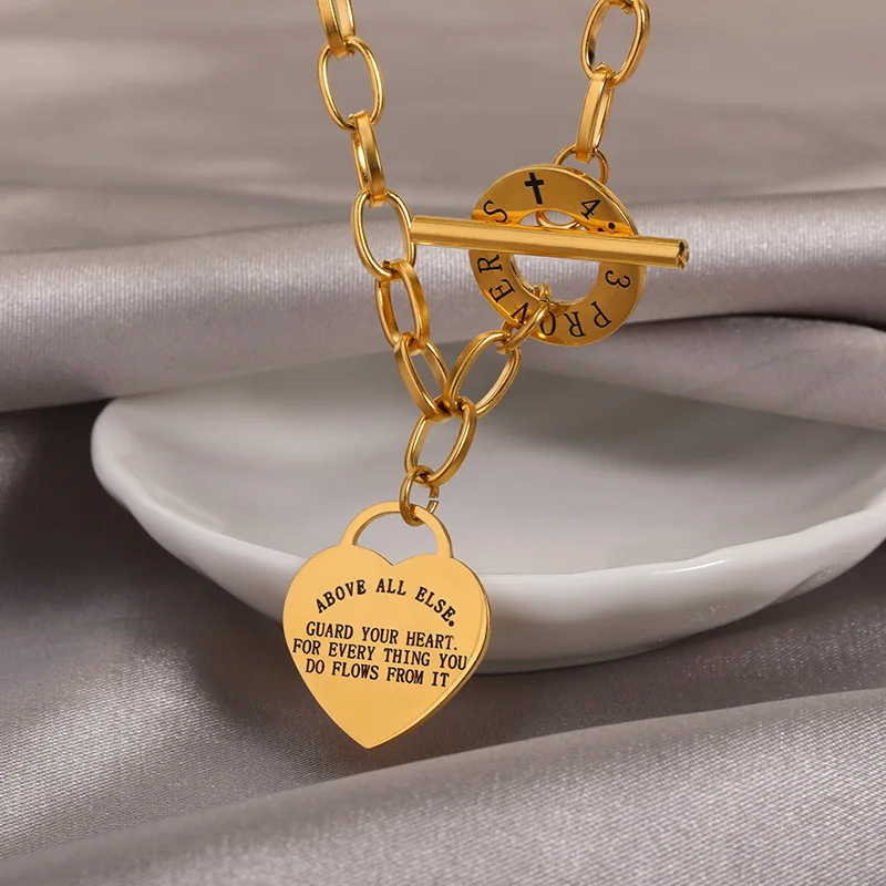 الفولاذ المقاوم للصدأ محفورة حروف القلب قلادة للنساء مطلية بالذهب OT سلسلة القلب قلادة الزفاف عيد الميلاد مجوهرات هدية