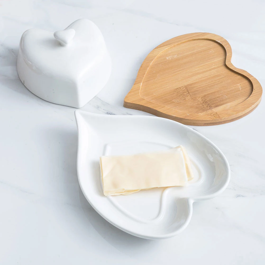 

1pc Heart Shaped Ceramic Butter Dish Storage Plate Household Kitchen Tableware Tray Snack Holder with Lid for Home Use