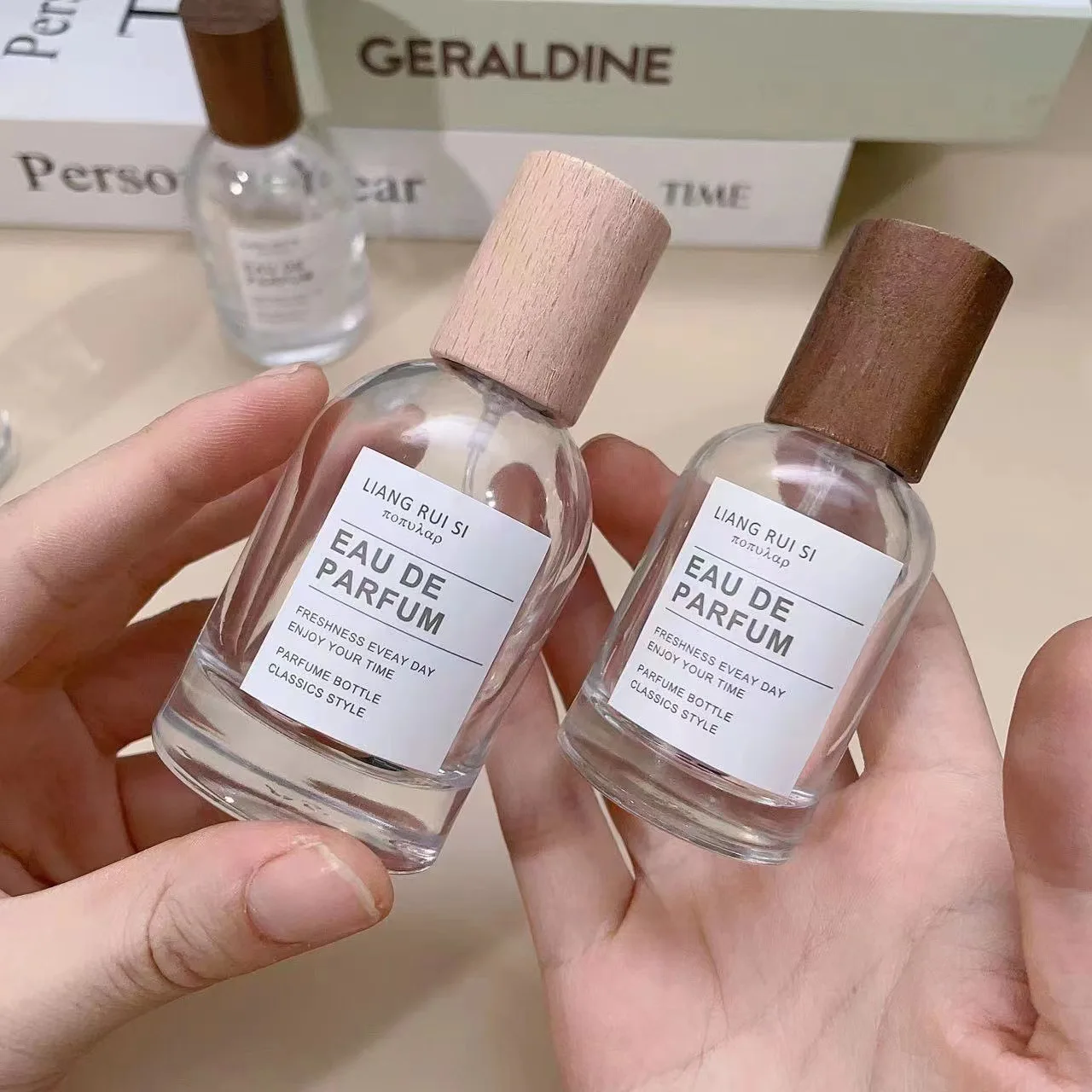 50ml Round Glass Perfume Bottle Clear Spray Bottles Packaging Bottle Refillable Atomizer Travel Cosmetic Container High Grade