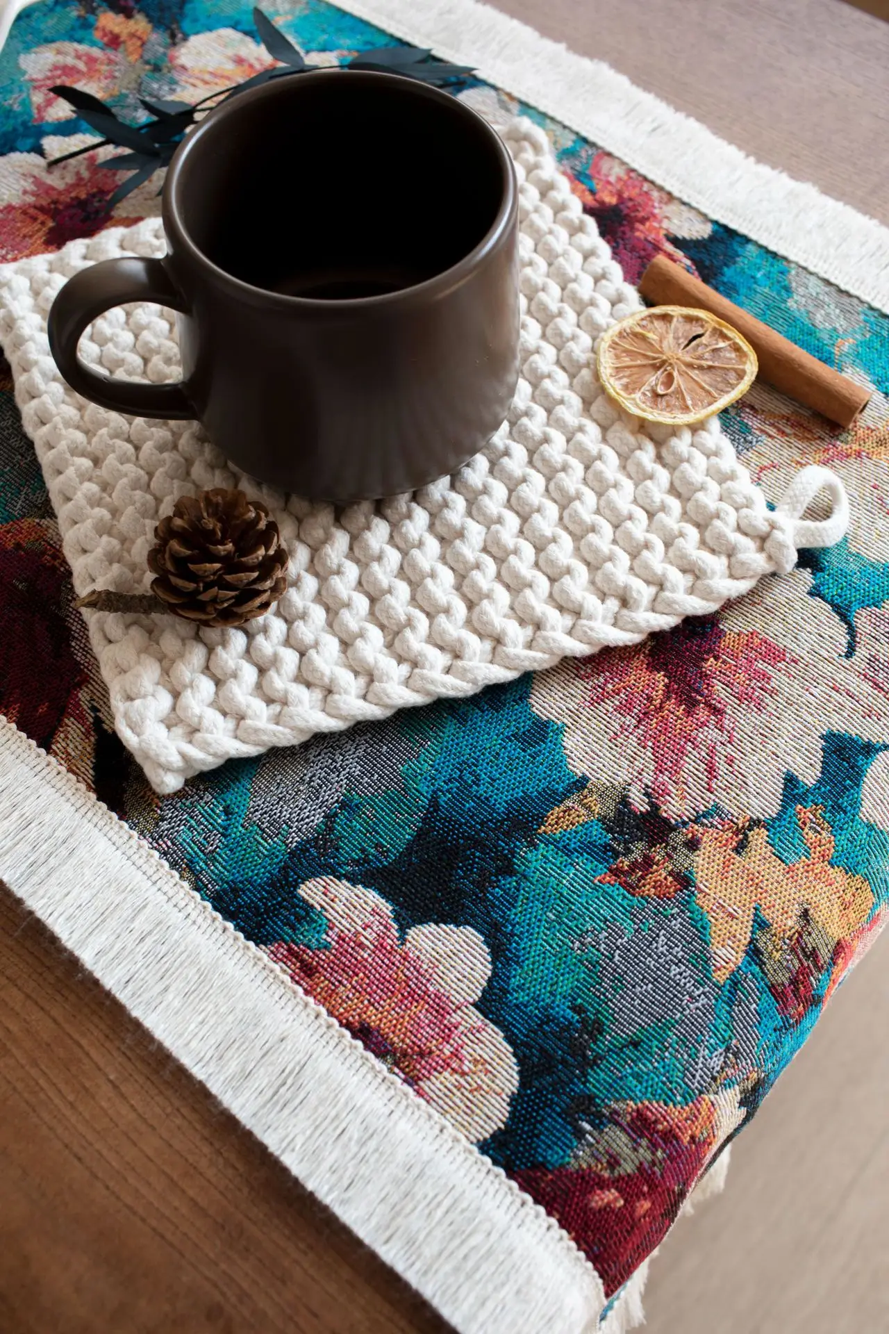 Light luxury Tablecloth Insulation Table Mat Cover Towel Placemats Jacquard Table Runner For Home Kitchen Dining Table Decor 1