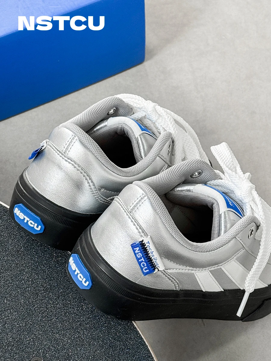 

Silver Original Skateboarding Shoes Women's Casual Thick Bottom Leisure White ShoesNSTCU American Retro Style Board Shoes