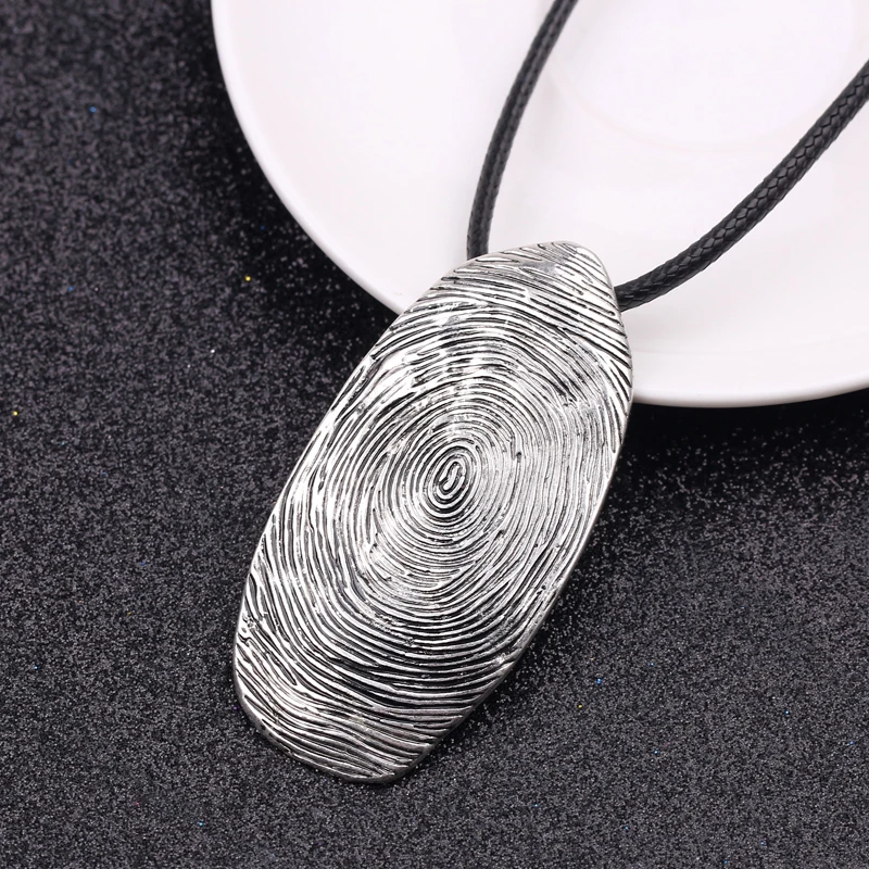 Fingerprint Pendant Hand-Woven Rope Necklace Original  New Women Long Metal Pendant National Wind Vintage Jewelry Accessories