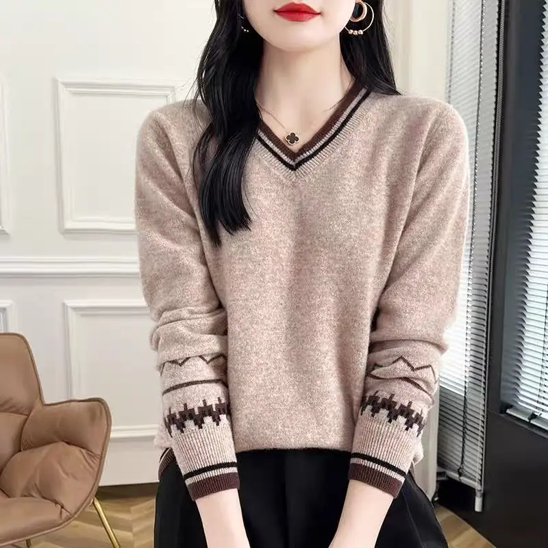 

Autumn Winter New Loose V-Neck Sweater Elegant Color Block Base Shirt