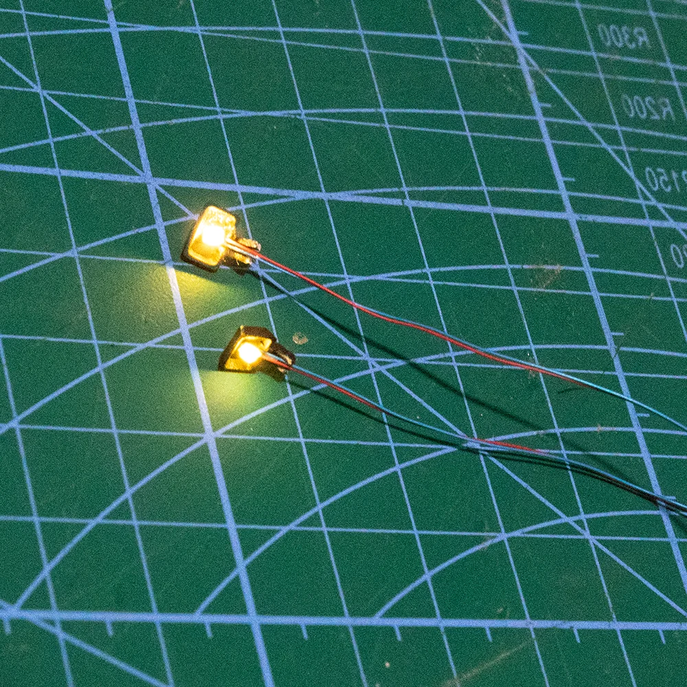 Miniatura 3V Lâmpada Modelo Luzes LED, DIY Mesa De Areia, Estação Rodoviária Ferroviária, Cena da Casa Interior, Layout Materiais, Diorama Kits,