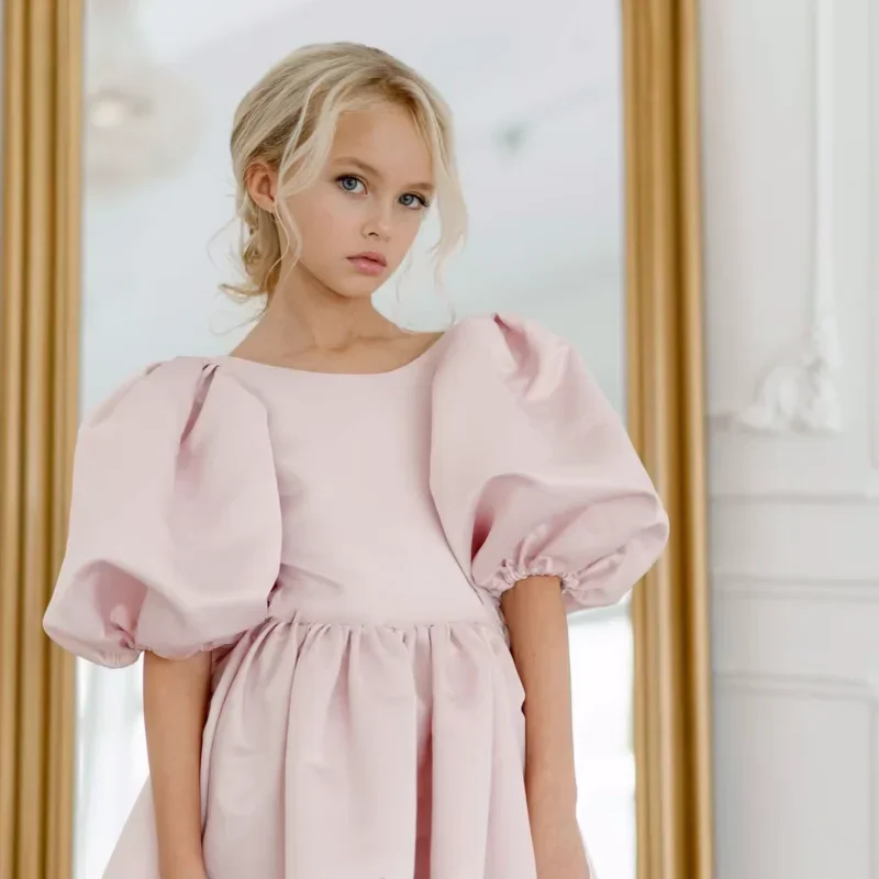 Light Pink Satin Princess Gown with Bow Short Sleeve Flower Girl Dress for Birthday Pageant Banquet Wedding Special Occasion
