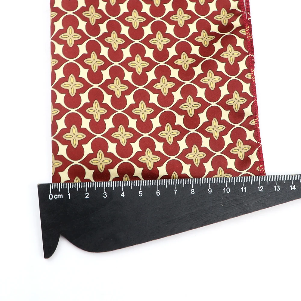 Heißer Verkauf Polyester Paisley Muster Einst ecktuch Taschentuch für Männer Hochzeits feier täglich tragen Hemd Anzug Dekoration Zubehör Geschenke