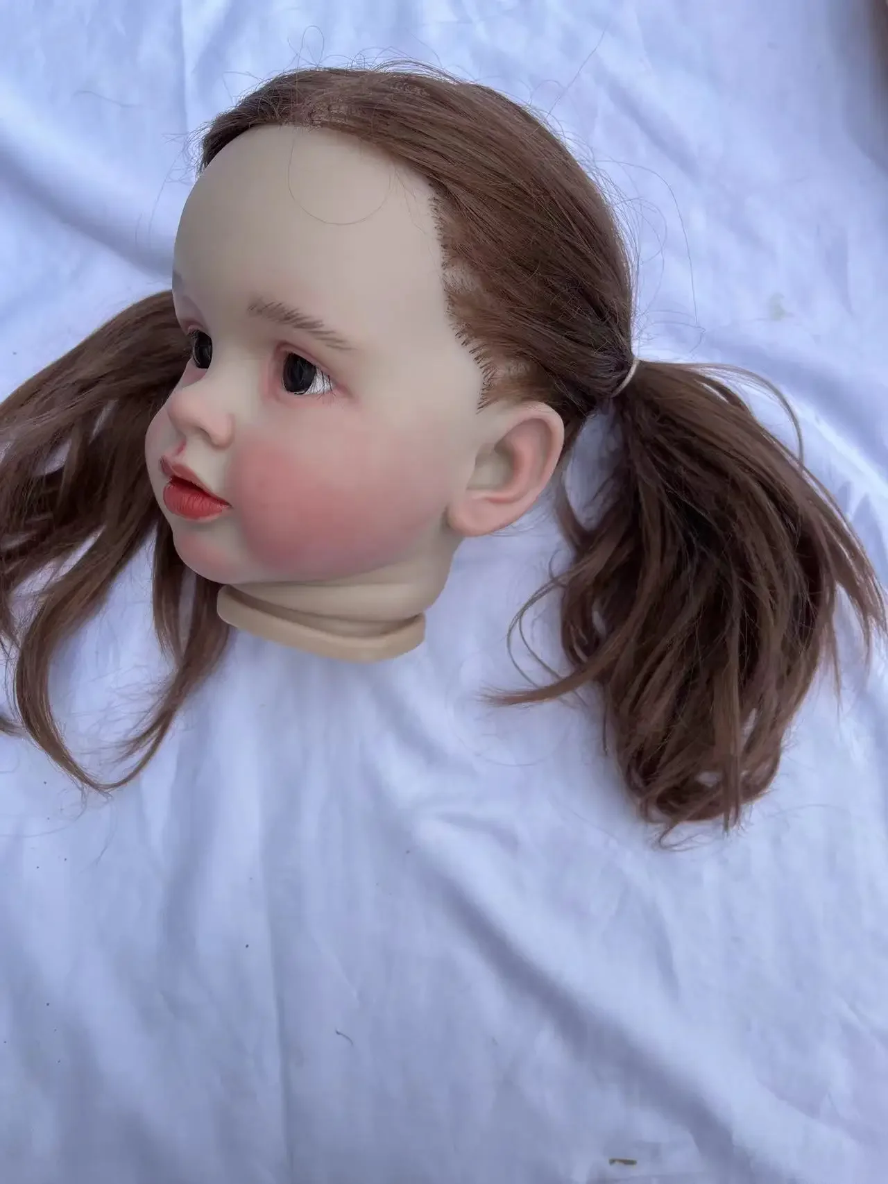 تخصيص محدود العرض 26 بوصة تولد من جديد الطفل بيبا مع الشعر الجذور اليدوية صور حقيقية رسمت عدة DIY جزء هدية الكريسماس