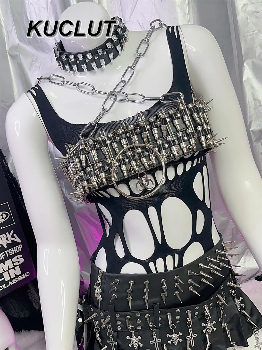 

Y2K Girl Tank Top European and American Summer Punk Gothic Style Chain Subculture Sexy Camisole for Women Belt Closure