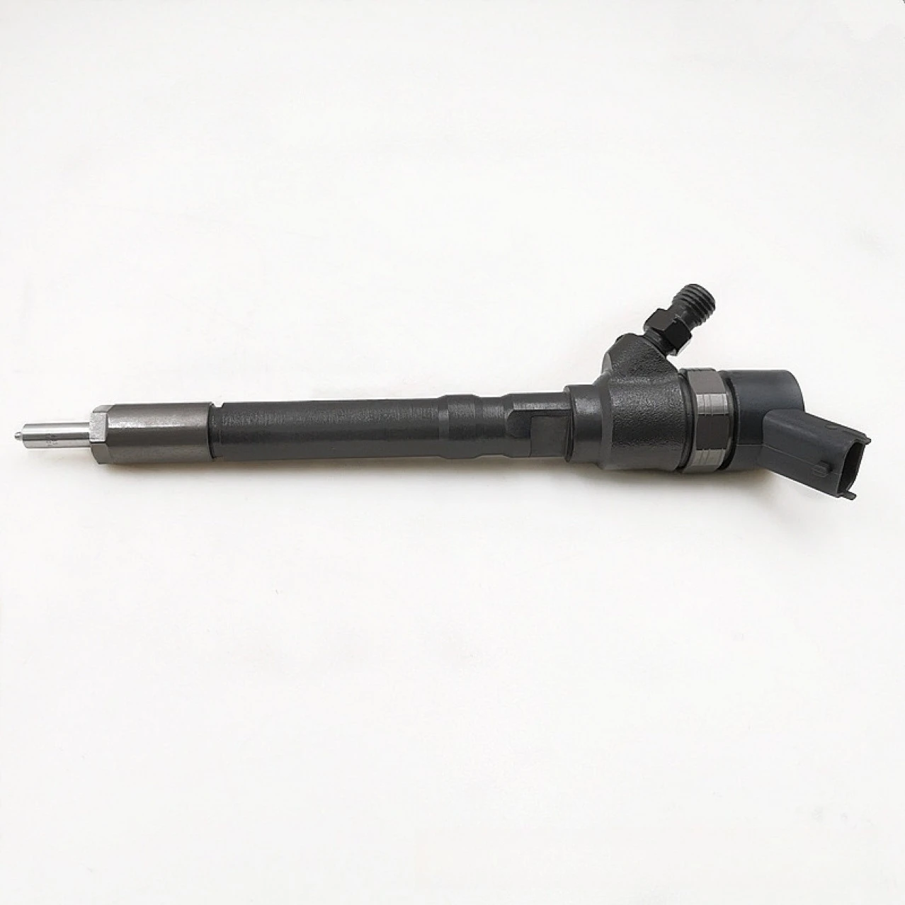 0445110290 Common rail injector 0445110126 Applicable to existing engine 33800-27900