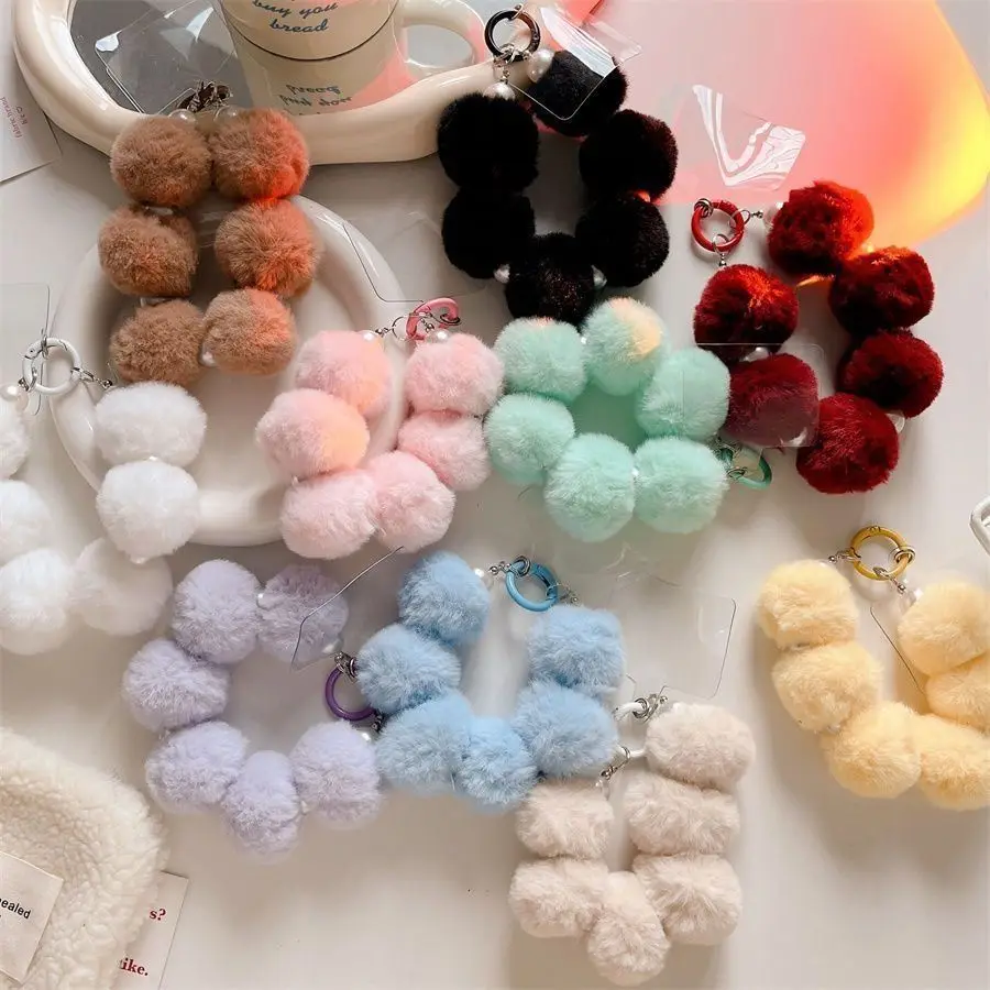 Fluffy all fashion mobile phone case beaded hanging small jewelry bracelet, suitable for Apple Samsung Oppo millet brands