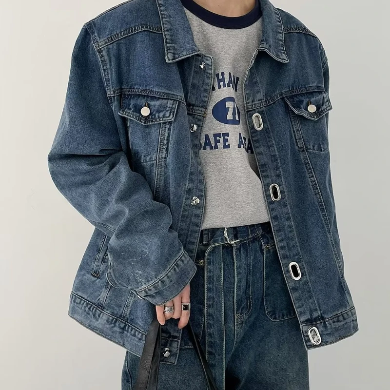 New Trendy Retro Mens Denim Jacket Korean Fashion Lapel Metal Buckle Coats Washed Make Old Multiple Pockets Cowboy Outwear