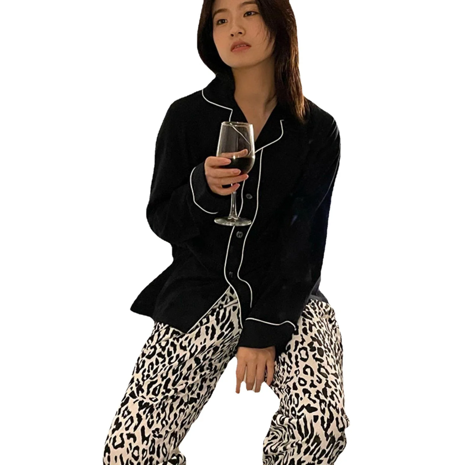 Spring and Summer New Korean Version of the Ladies Pajamas Homewear Black Leopard Cardigan Autumn and Winter Homewear Thin Suit