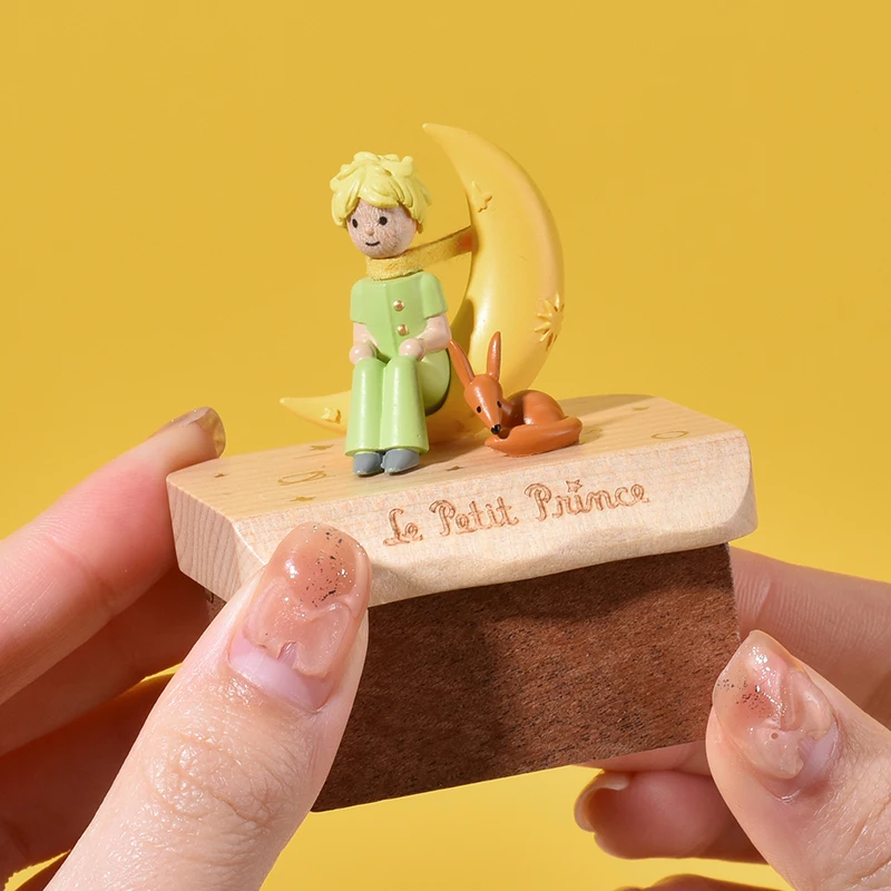 New The Little Prince Music Box Decoration Solid Wood Music Box Around Children's Toys Girl's Birthday Gift Room Decoration Gift