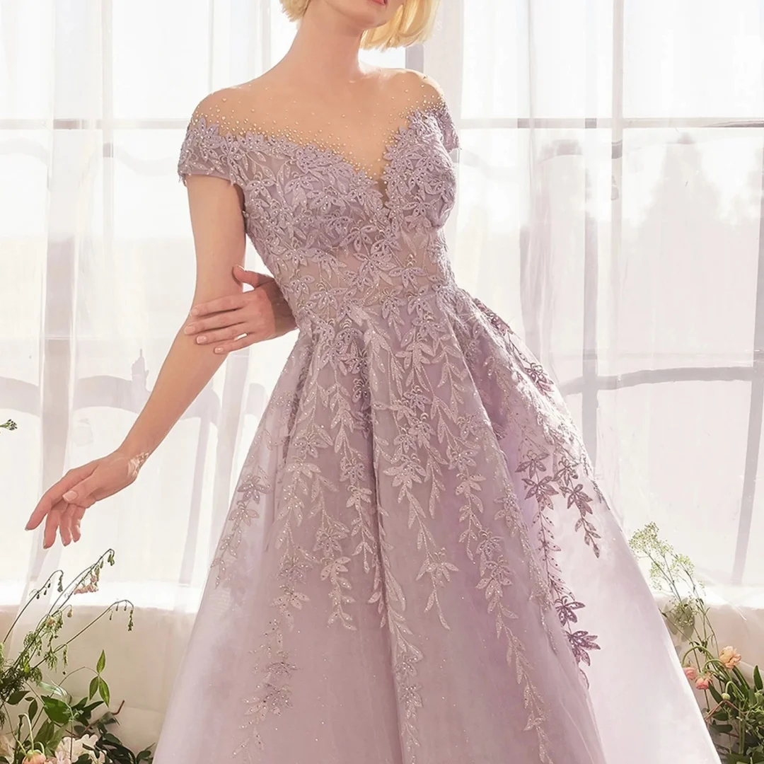 شيك كاب كم فساتين لحضور الحفلات الموسيقية مع يزين الدانتيل الفاخرة الترتر غير النظامية الكشكشة فساتين الخطوبة مهرجان جمع فستان