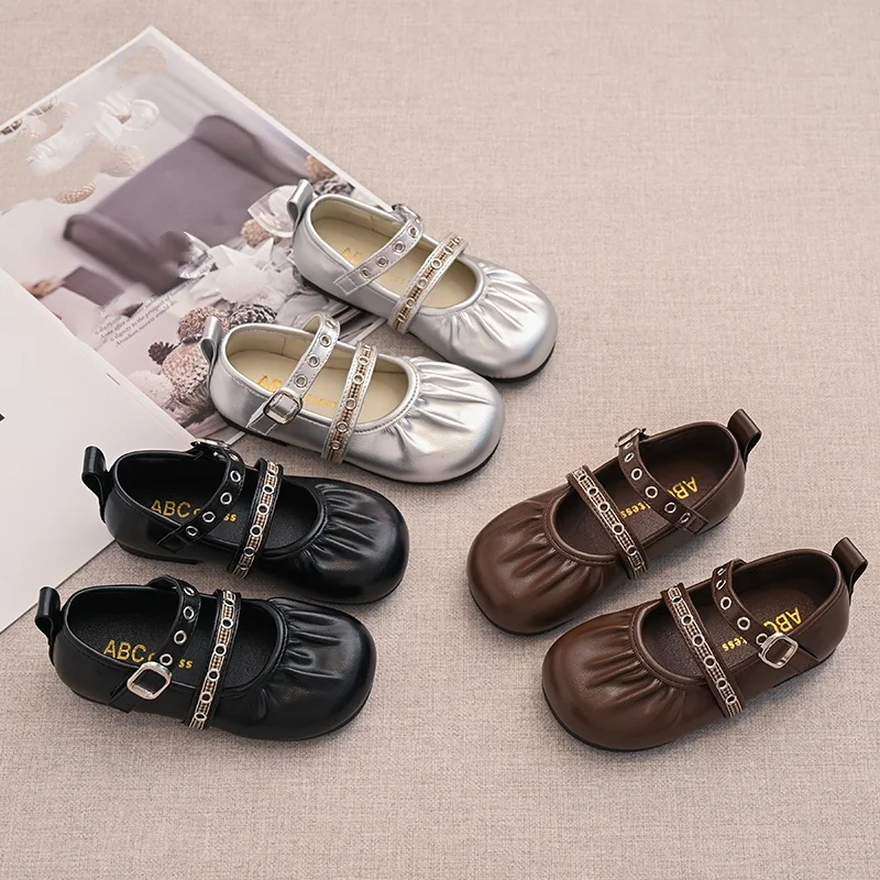 *Children's Best-selling Spring and Autumn Student Pearl Flat Girls' Shoes Retro Fashion Comfortable and Elegant Casual Shoes