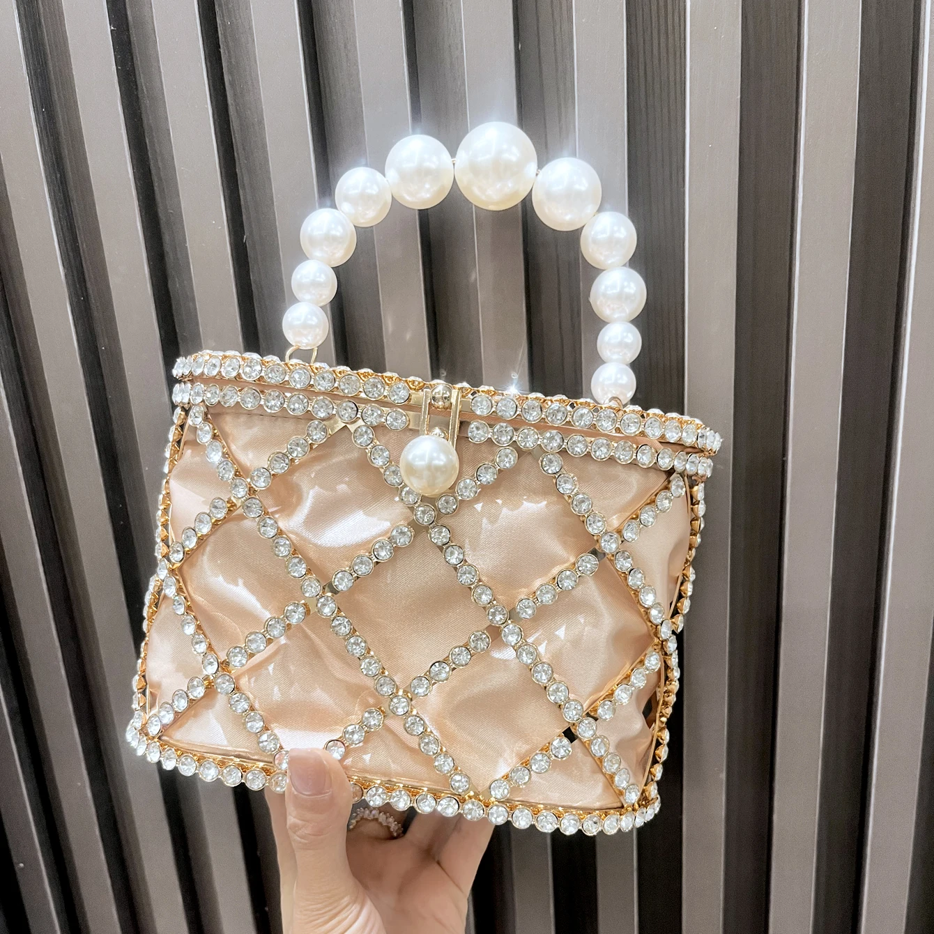 

handmade Rhinestones Evening clutch Bag Purses and handbag luxury Designer shoulder bag Shiny Crystal Clutch purse bucket bag