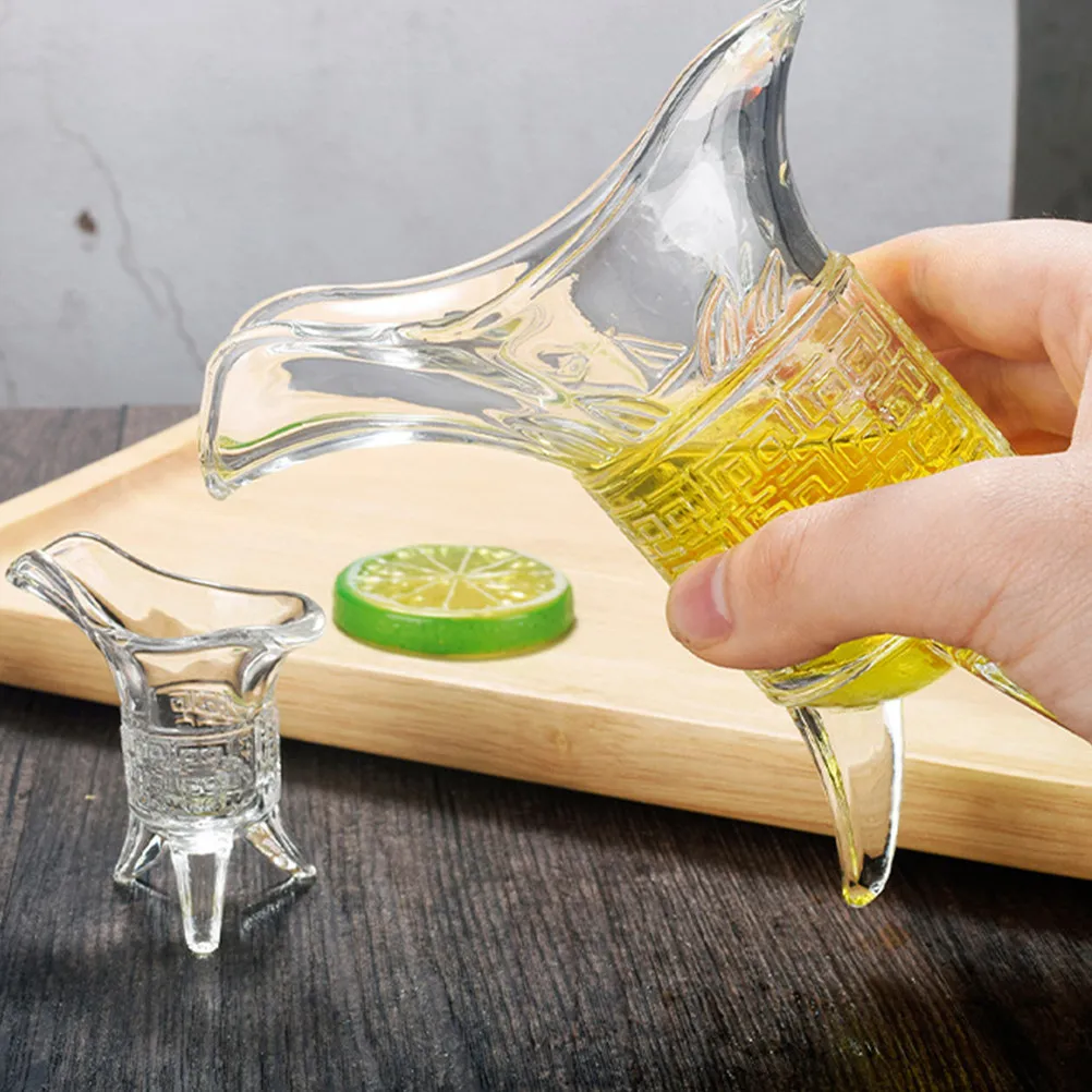 2Pcs Wine Drink Cup Thickened Retro Chinese Wine Glass Cup Archaize Crafted for Whiskey Sipping Office Decor Souvenir