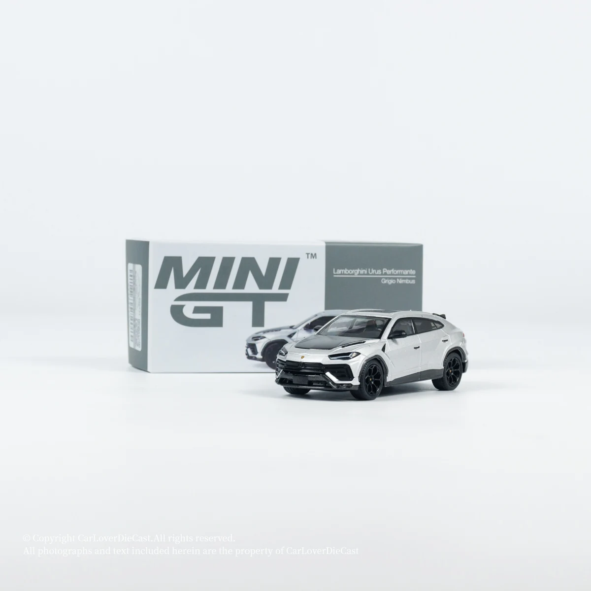 MINIGT 1:64 # 747 Lamborghini Urus modelo de carro de liga de prata, brinquedo de menino, exibição de coleção de adultos, presente de aniversário de feriado infantil