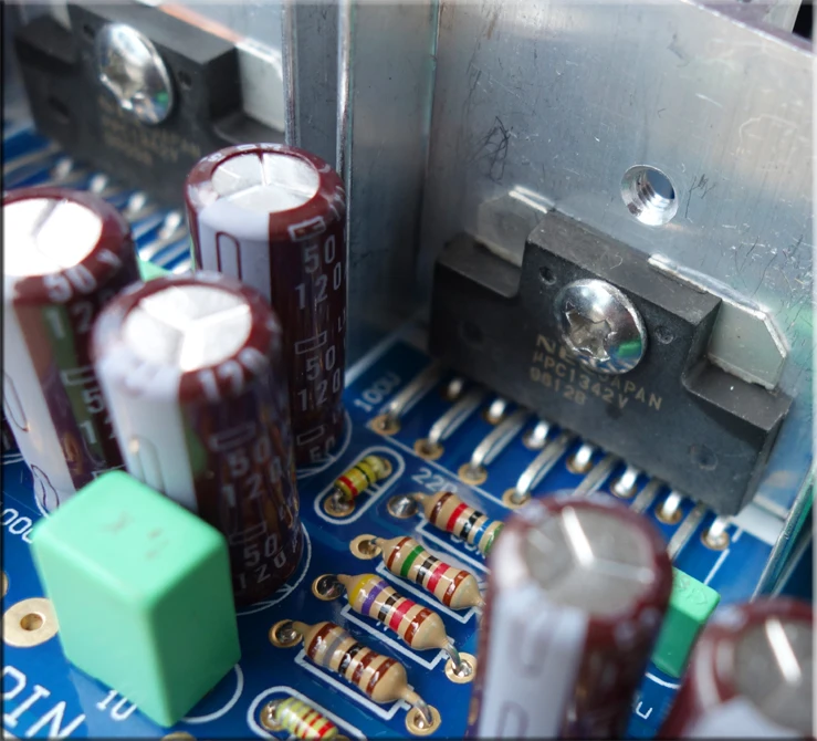 A5 UPC1342V 150 Вт * 2 двухканальных усилителя LM3886 за секунды